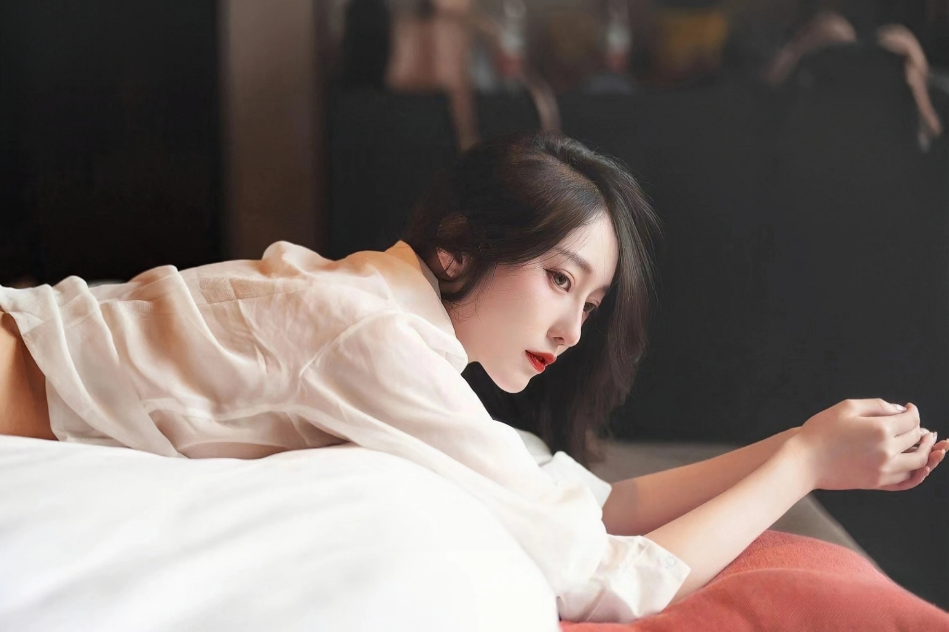 以色列对叙利亚多地发动空袭 联合国秘书长表示谴责